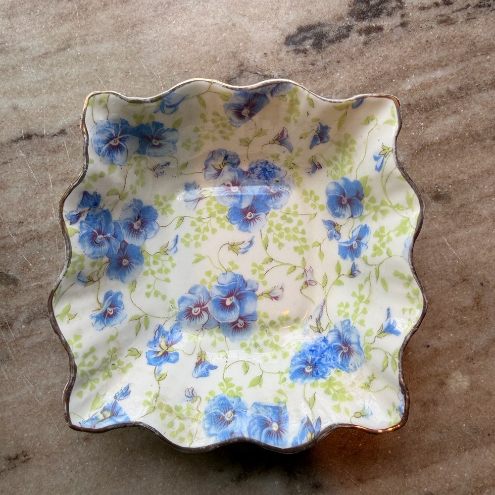 Vintage Bone China Rosina Trinket Tray Gold Trim Floral‎ Purple Blue Green